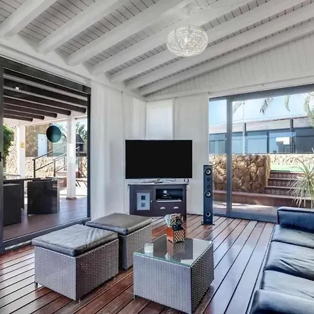 Cobas Con Piscina Y Privada Villa