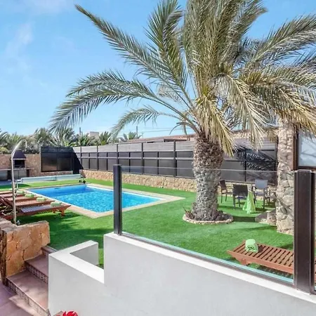 Cobas Con Piscina Y Privada Βίλα