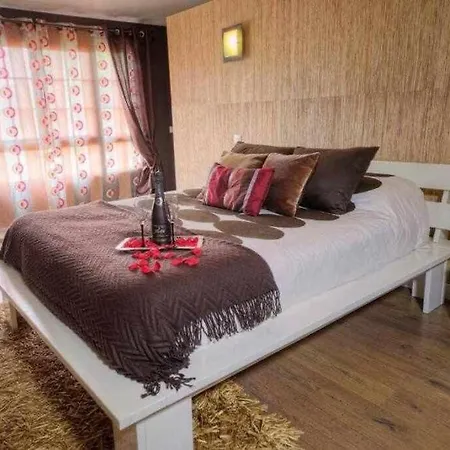 Cobas Con Piscina Y Privada Трикивихате